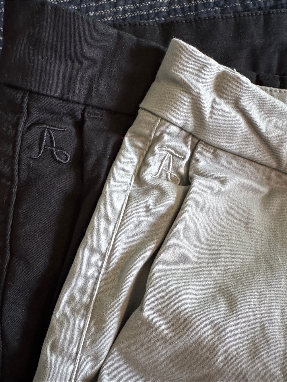 Men's Tailored Athlete Flat Front Chino Shorts in Black and Light Grayish Tan - Picture 11 of 11